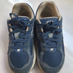 New Balance 2002R Agate/Heron Running Shoes Boys Youth SZ 5.5Y Sneakers NO BOX